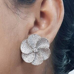 Radiant  Stud Earrings 054