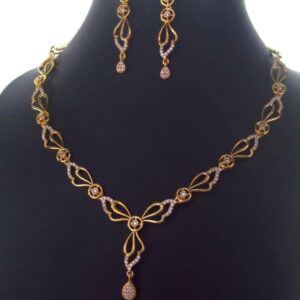 Radiant Cubic Zirconia Gold Necklace & Earrings 028