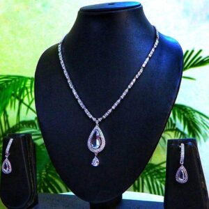 Dazzling Cubic Zirconia Silver Necklace & Earrings 007